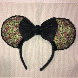 Hand made Baby Yoda ears, made by me !